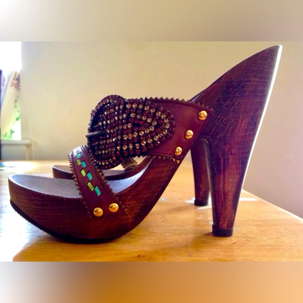 Giuseppe Zanotti Rare Wooden Crystal Heels 😻🤩❤️